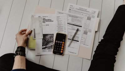 Zo veel belasting moet je als zzp'er opzij zetten